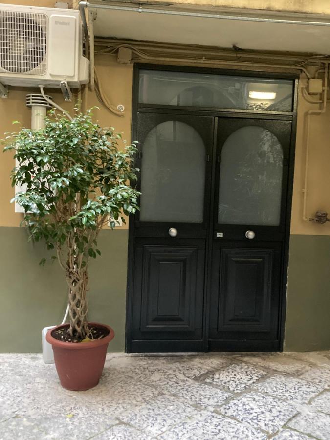 Zuccarella "Zuccherino"Nel Cortile Νάπολη Εξωτερικό φωτογραφία